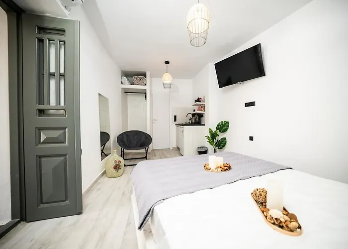 Apartamento Kythrooms 2 *